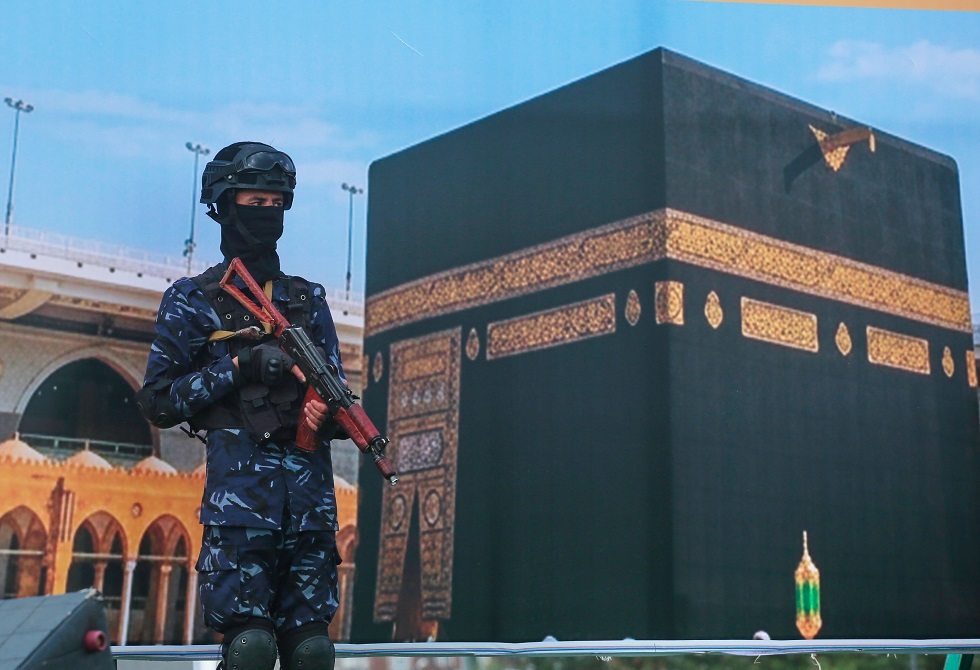 "أكسيوس" يكشف أسباب تراجع ترامب عن ضرب الحوثيين رغم الطلب السعودي