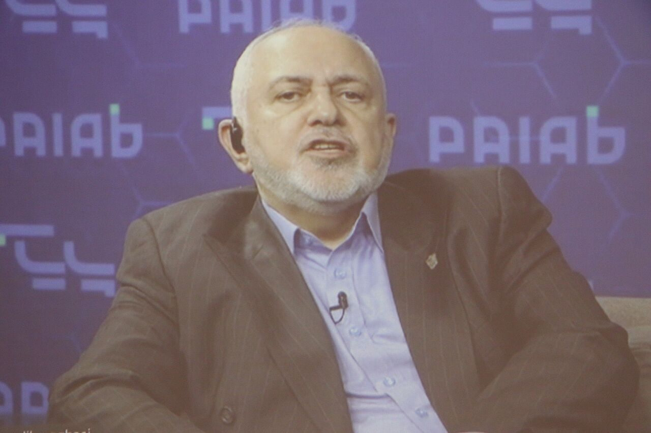 ظریف فی ملتقى إسلام آباد: یجب ألا تکون الجغرافیا حکماً بالإدانه ولا التاریخ سجناً