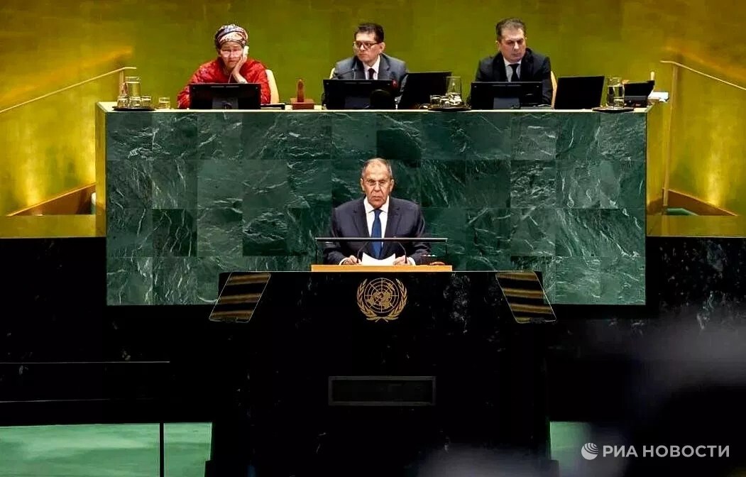 زاخاروفا: خطاب لافروف في الأمم المتحدة نسف رواية الغرب بشأن أوكرانيا وأعاد النقاش إلى سياقه التاريخي