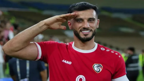 بعد رحيله عن الدوري السعودي.. عمر السومة ينضم إلى ناد سوري