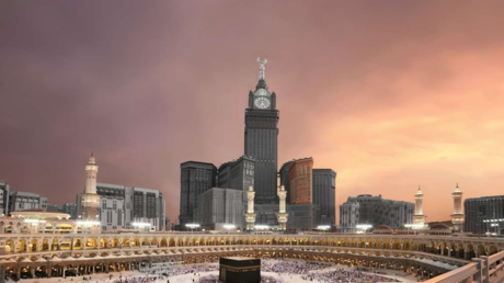 بيان من الأزهر بعد محاولة استهداف مكة