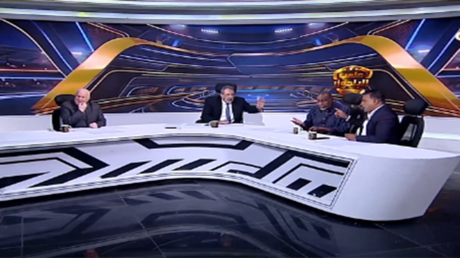 مصر.. إيقاف برنامج رياضي وحظر ظهور نجمي الزمالك والأهلي بعد مشادة على الهواء