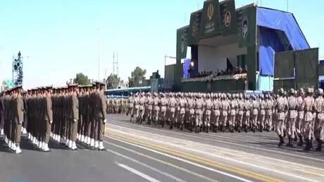صفوي يحدد ما الذي أعده الحرس الثوري وإيران من "دفاع موزاييكي" لمواجهة أي غزو بري أمريكي