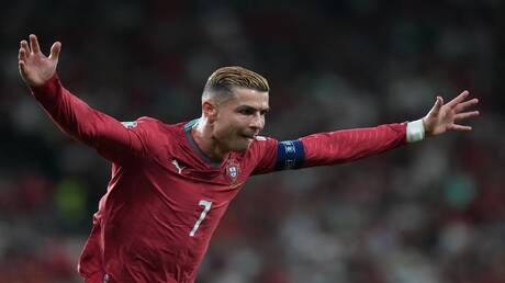 شاهد.. هدف رونالدو الملغي بعد العودة للـ"VAR" وفرص ضائعة بالجملة