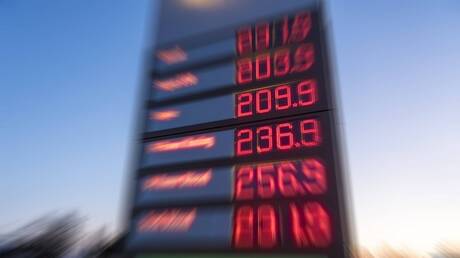 تحذيرات أوروبية من أقسى شتاء منذ 2022 بسبب ارتفاع أسعار الديزل
