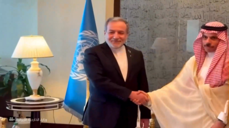 وزير الخارجية الإيراني يلتقي نظيريه السعودي في نيويورك