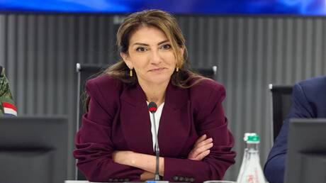 هولندا ترسل فرقاطة 