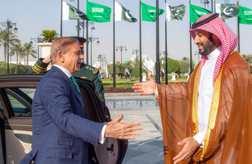بعض الدول عينها على "اتفاقية مكة" بين السعودية وتركيا وباكستان