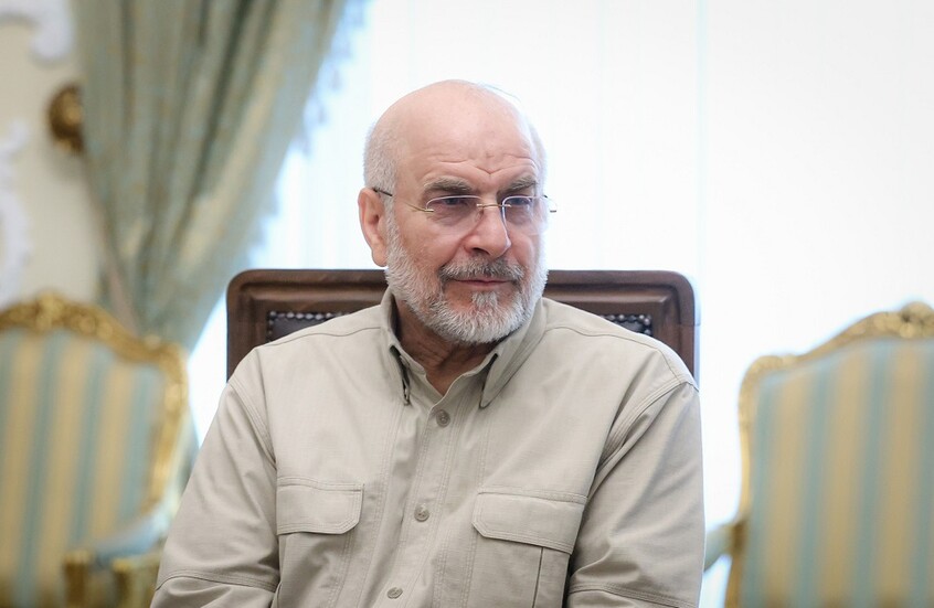 رئيس البرلمان الإيراني محمد باقر قاليباف يحضر اجتماعا مشتركا بمقر الرئاسة في طهران
