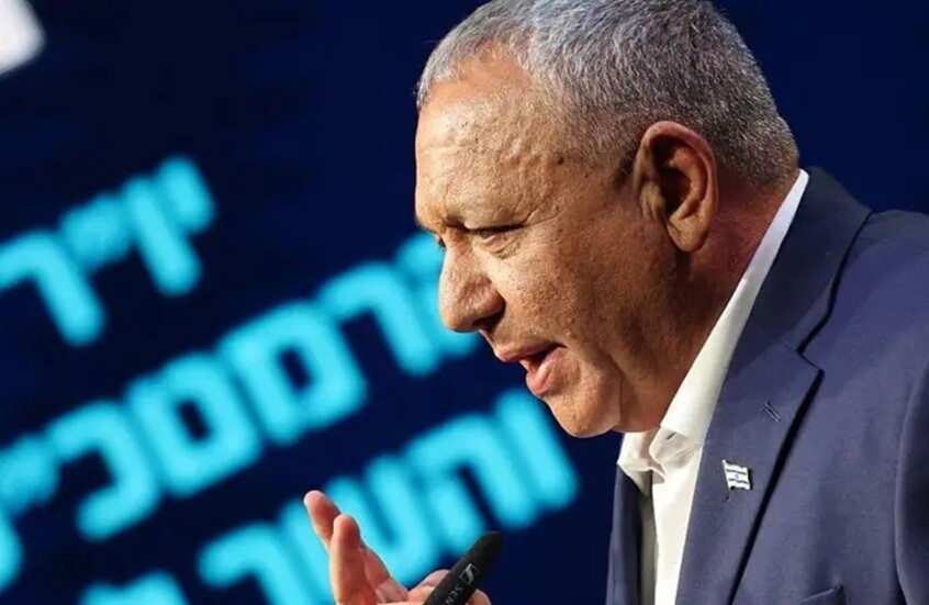 إسرائيل.. آيزنكوت يطالب بإقالة وزيرة المواصلات وتحقيق مستقل بسبب رحلة "فلاي دبي"