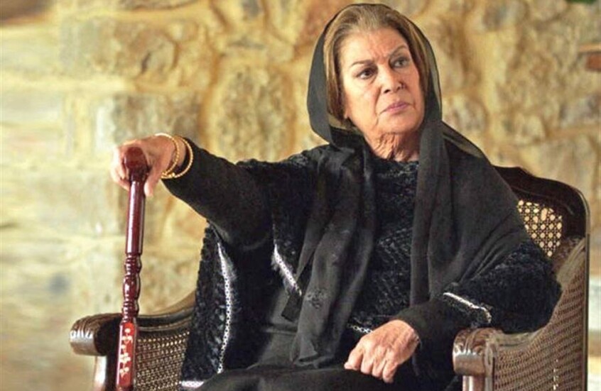 الفنانة منى واصف تكشف جانبا من حكاية والدتها خلال تكريمها في حمص