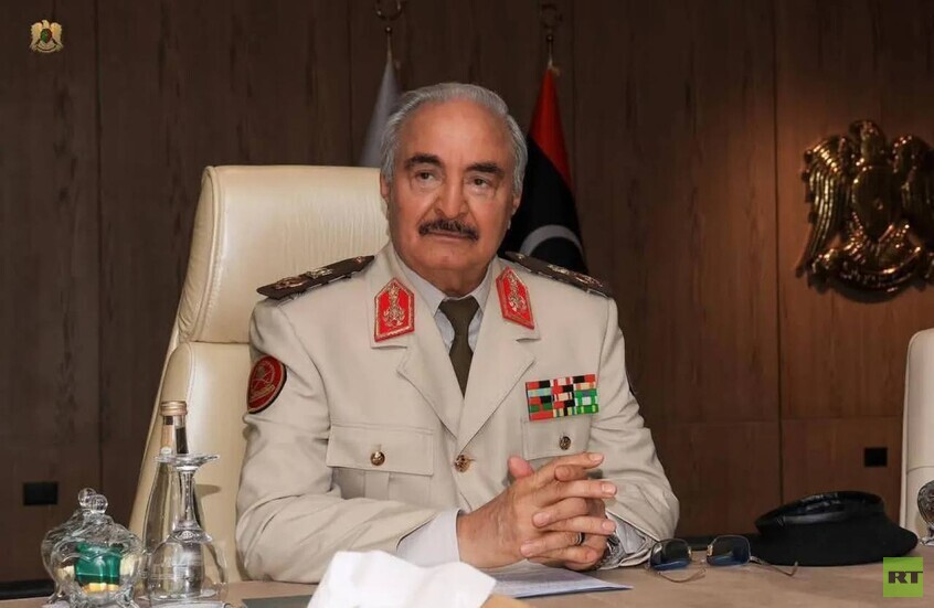 القائد العام للقوات المسلحة العربية الليبية خليفة حفتر