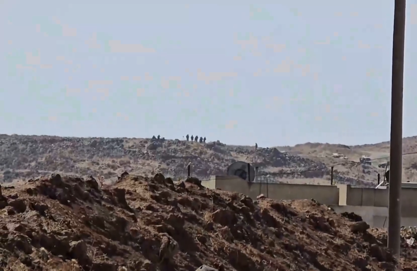 مشاهد لدبابات ومركبات إسرائيلية تتوغل بريف القنيطرة السورية من جديد