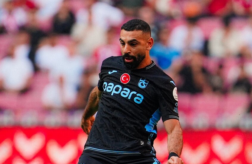 محمد صلاح يهدر فرصة هدف