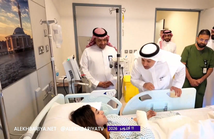 وزير الصحة السعودي يزور مصابي هجوم المطار في مستشفيات الرياض