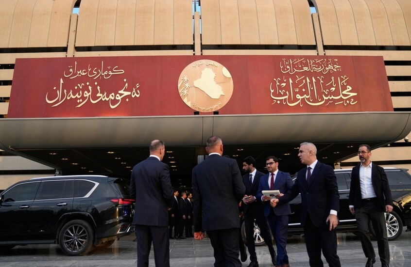 البرلمان العراقي يستكمل التصويت على تشكيلة الحكومة