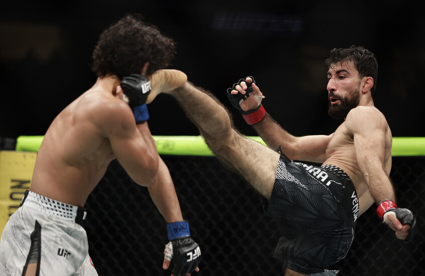 يخوض فريد بشارات وجون غارزا نزالهما المكون من ثلاث جولات في فئة وزن الديك ضمن بطولة UFC 329