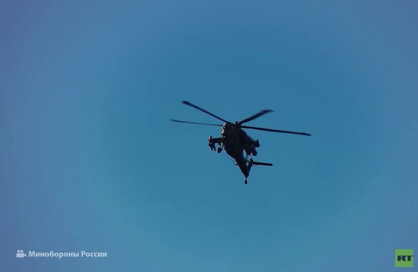 مروحية "Mi-28NM" روسية تستهدف مواقع أوكرانية