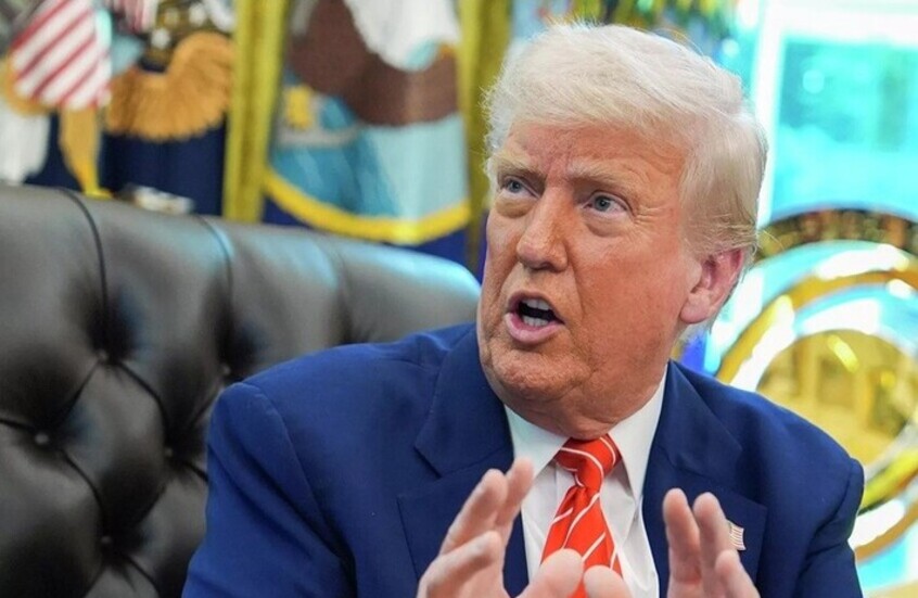 ترامب يشن هجوما حادا على المرشح الديمقراطي عبد الرحمن السيد

                  شن الرئيس الأمريكي السابق دونالد ترامب، اليوم، هجوما لاذعا على عبد الرحمن محمد السيد، المرشح الديمقراطي في ولاية ميشيغان، واصفا إياه بـ"الجهادي في جماعة الإخوان المسلمين".