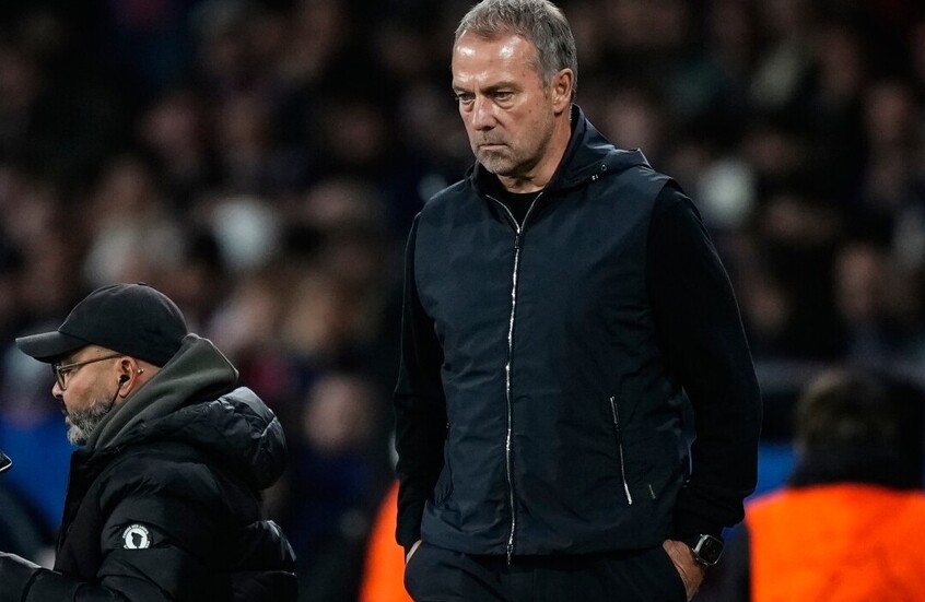 أول تعليق من فليك بعد خسارة برشلونة أمام ريال مدريد

                  أبدى مدرب برشلونة هانسي فليك استياءه من افتقاد لاعبيه للحيوية عقب الخسارة أمام الغريم التقليدي ريال مدريد بنتيجة 1-2 أمس الأحد، ضمن منافسات الجولة العاشرة من الدوري الإسباني.