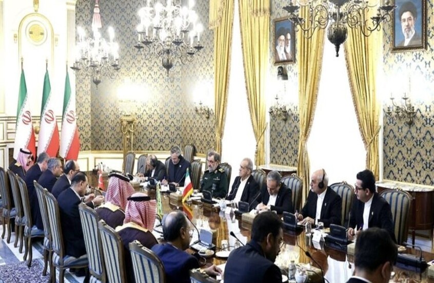 أمير سعودي يحذر من كارثة على الخليج وتجدد الحرب إذا فشلت جهود "تحالف مكة"