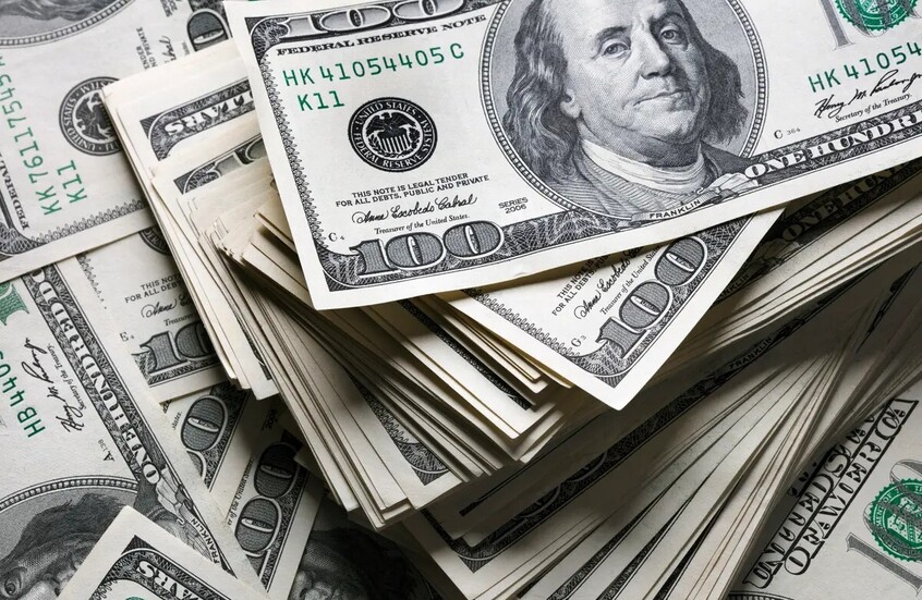 مصر تحظى بـ77 مليار دولار من استثمارات الخليج

                  كشفت بيانات حديثة لمؤتمر الأمم المتحدة للتجارة والتنمية "الأونكتاد" عن تصدر مصر وجهات الاستثمارات الخليجية في القارة الإفريقية.