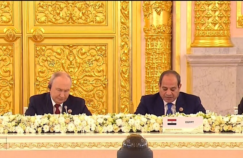 السيسي يحذر: المياه العابرة للحدود جسر للتعاون وليست سببا للنزاع