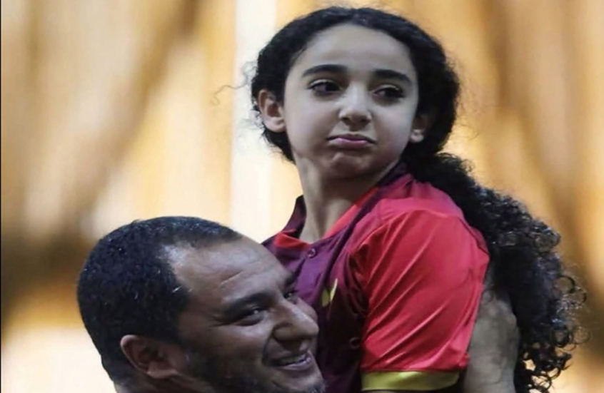 بعد صفع لاعبة  ناشئة.. الاتحاد المصري لتنس الطاولة يفرض عقوبة صارمة على  المدرب محمد ممتاز

                  أصدر الاتحاد المصري لتنس الطاولة قرارا بشطب المدرب محمد ممتاز من سجلاته وحظره من أي نشاط مرتبط باللعبة، وذلك على خلفية واقعة صفع اللاعبة الناشئة زينة فاروق.
