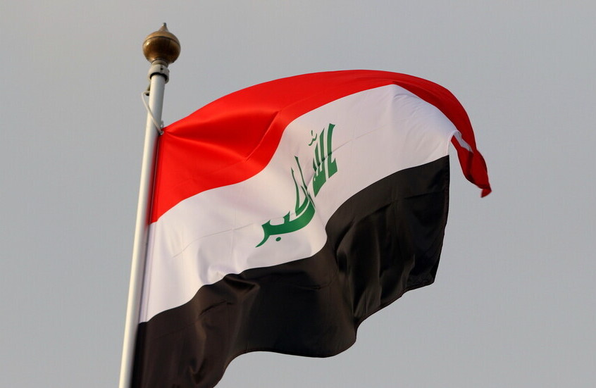 العراق.. السجن المؤبد 20 عاما بحق 3 فرنسيين

                  قررت محكمة عراقية، الخميس، إنزال عقوبة السجن المؤبد لمدة 20 عاما بحق 3 أشخاص يحملون الجنسية الفرنسية لإدانتهم بالانتماء إلى تنظيم "داعش" في سوريا والعراق.