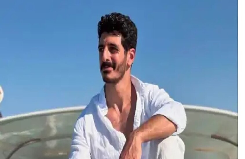 مصر.. عودة "شاكر محظور" للبث المباشر تفتح ملف أمواله وهدايا "تيك توك"