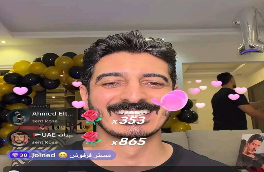 هدايا بالملايين في أول ظهور بعد الإفراج.. البلوغر المصري شاكر محظور يثير الجدل مجددا

                  عاد صانع المحتوى المصري محمد شاكر، المعروف باسم "شاكر محظور دلوقتي"، إلى إثارة الجدل بعد ظهوره في بث مباشر عبر تيك توك للمرة الأولى بعد خروجه من السجن.
