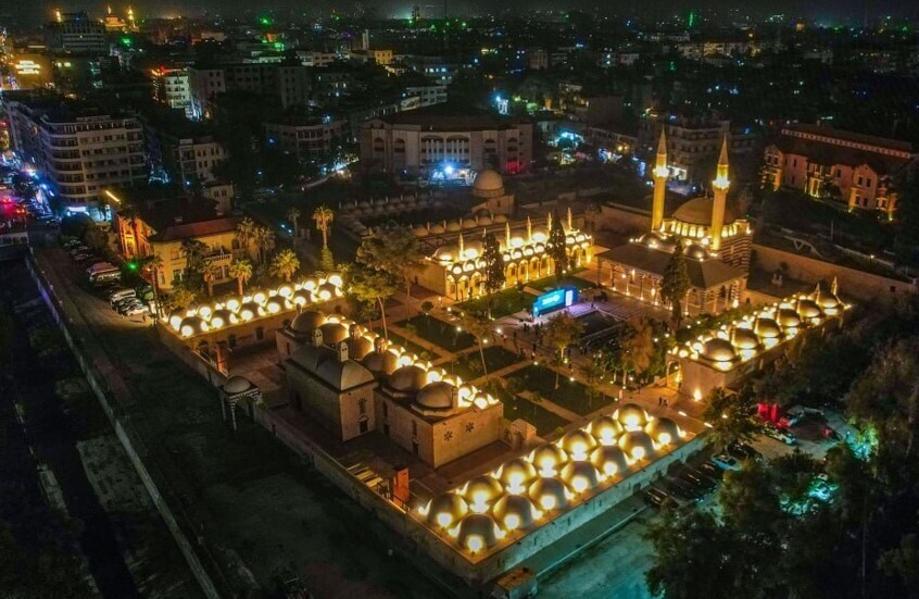 بعد 15 عاما من الإغلاق.. وزير الأوقاف السوري يفتتح مسجد التكية السليمانية في دمشق