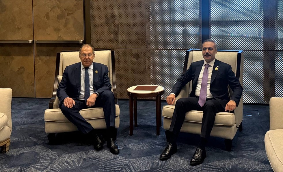 لافروف وفيدان يعقدان لقاء على هامش قمة "سيكا" في باكو