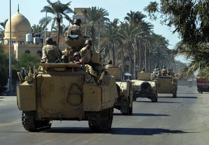 "الثمن كبير".. تقرير عبري يشكك في قدرة الجيش المصري على تقديم الدعم للسعودية ضد الحوثيين