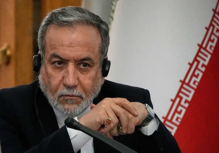 عراقجي: مضيق هرمز تغيّر إلى الأبد ومسارات جديدة تفرض نفسها