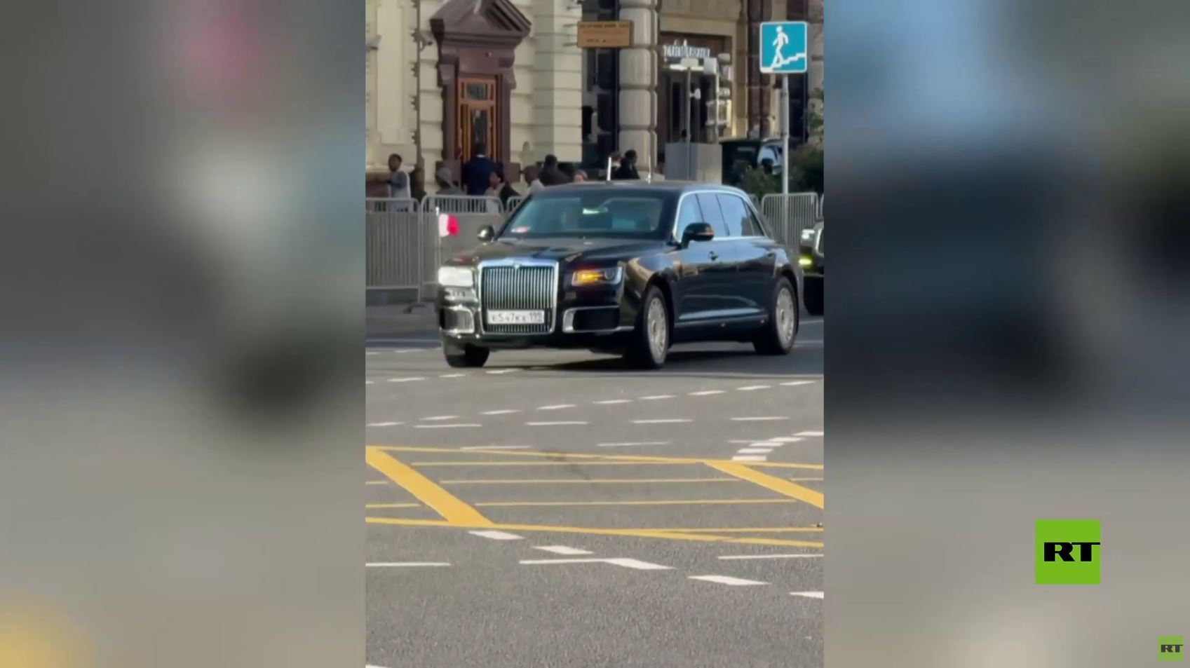 مشاهد لموكب أمير قطر الشيخ تميم بن حمد آل ثاني في موسكو
