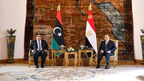 المنفي يصل مصر.. المصالحة الليبية والهجرة على أجندة التحرك الإفريقي
