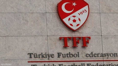 أزمة تهز الدوري التركي.. توقيف حكم في الدوري الممتاز بشبهة 