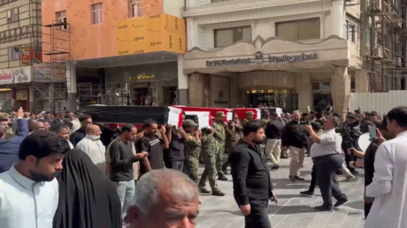 تشييع رفات دفعة جديدة من ضحايا مجزرة سجن بادوش العراقي