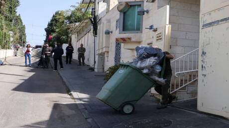 بريطانيا تلوّح بطرد دبلوماسيين إسرائيليين رغم اتفاق يبقي قنصليتها في القدس مفتوحة باسم جديد