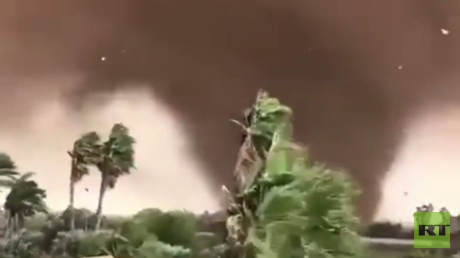 إعصار مزدوج نادر يضرب سواحل صقلية ويخلف دمارا واسعا..(فيديو)