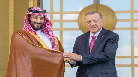 الرئاسة التركية: أردوغان بحث مع محمد بن سلمان التطورات الإقليمية والهجمات على السعودية