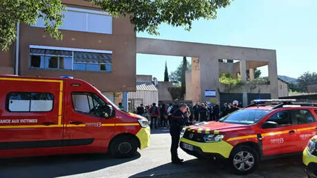 النيابة الفرنسية لمكافحة الإرهاب تتولى التحقيق في إطلاق نار بمدرسة