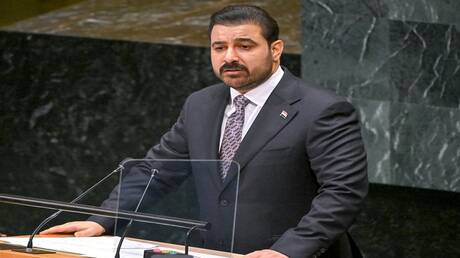 رئيس الوزراء العراقي يقترح ربط شبكات الطاقة والنقل والاتصالات بين دول المنطقة