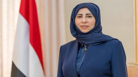 وزيرة الخارجية اليمنية تصل إلى تركيا في أول زيارة رسمية لها