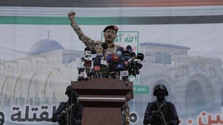 الحوثيون يعلنون تنفيذ 3 عمليات عسكرية نوعية بعشرات الصواريخ الباليستية في العمق السعودي