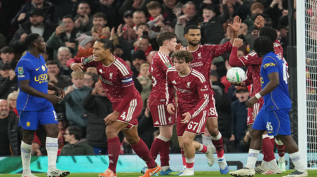 ليفربول يطيح بتشيلسي ويبلغ ربع نهائي كأس الرابطة